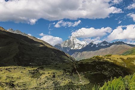 四姑娘山风景图片