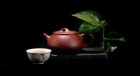 茶茶饼和紫砂壶紫砂壶背景