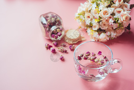 茶书女性玫瑰花茶背景