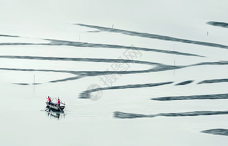 水墨元素海上水墨图背景