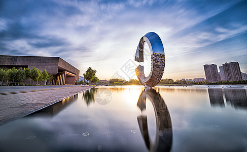 雕塑建筑天津文化中心夕阳背景