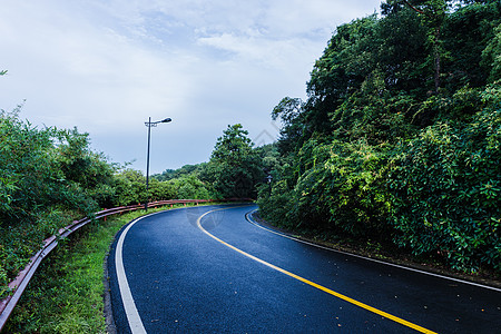 大气美丽风景区傍晚公路图片