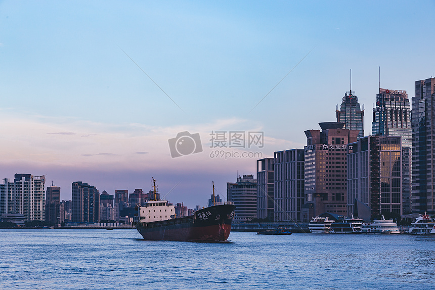 城市风光建筑日落图片