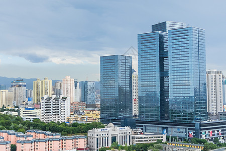城市高楼大厦背景图片