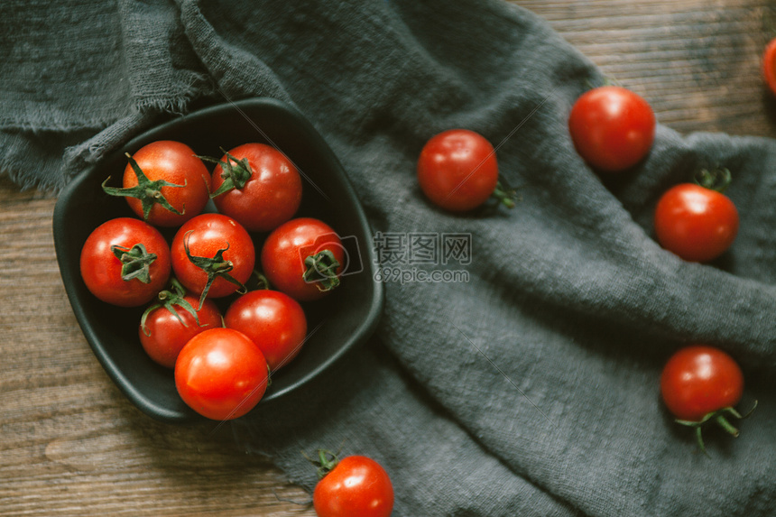 夏日水果 小番茄图片