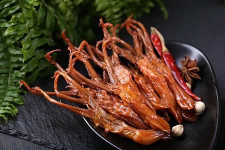 鸭舌中国美食酱香鸭高清图片