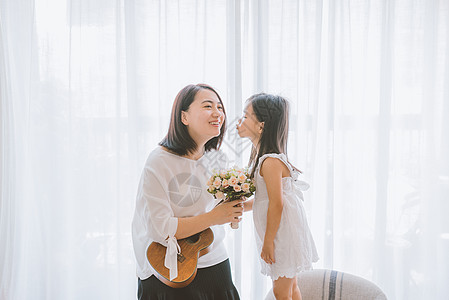 母子居家生活女人高清图片