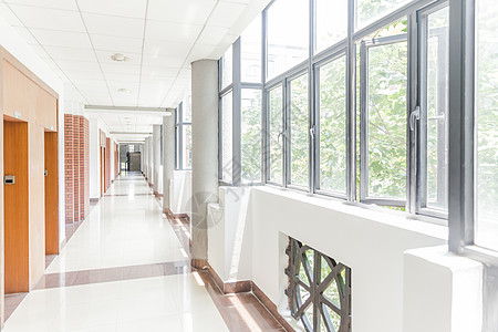 上海大学明亮教室走廊图片