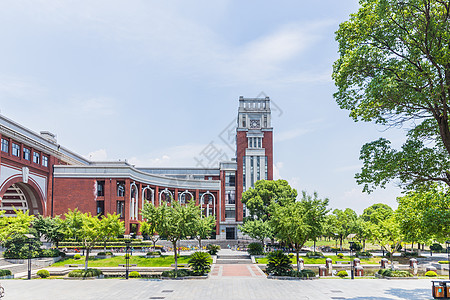 上海华东政法大学教学楼图片