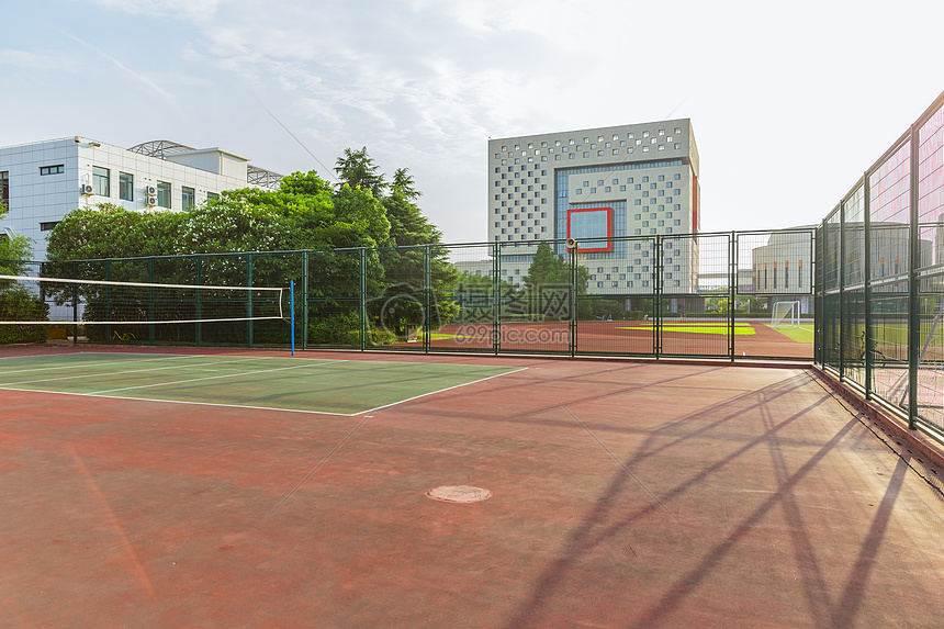 上海视觉艺术学院排球场图片