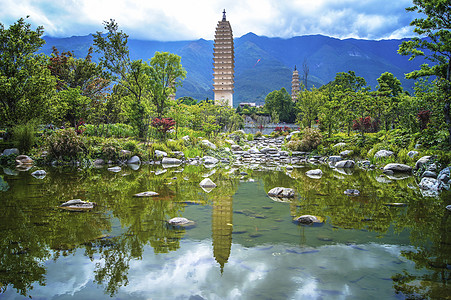 云南大理建筑大理三塔背景