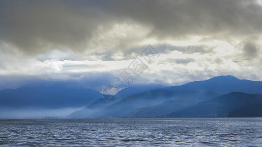 泸沽湖岛屿泸沽湖背景