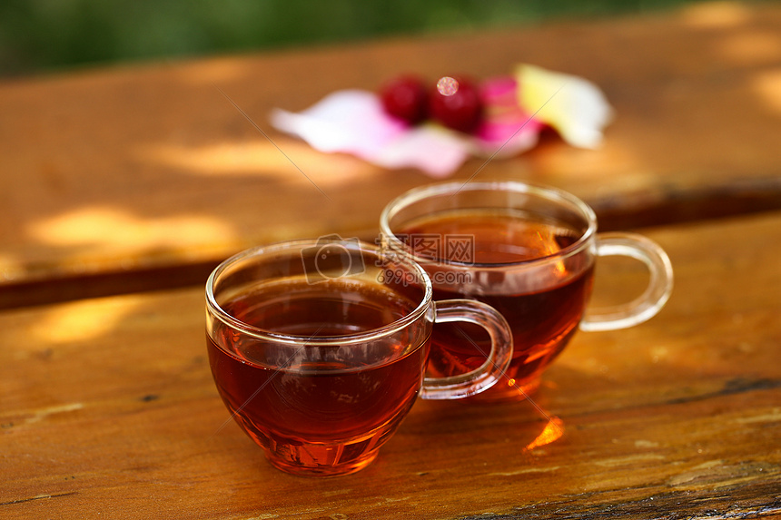 2杯红茶