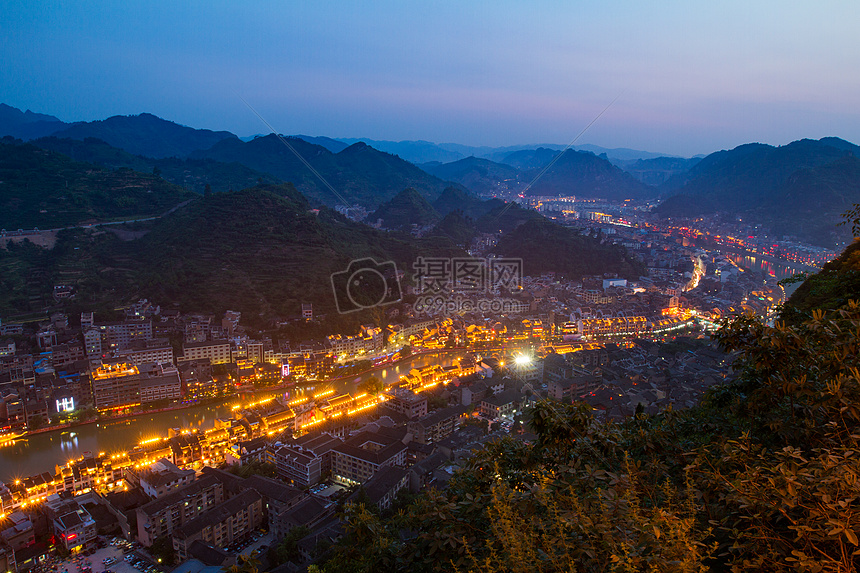 镇远古镇夜景图片