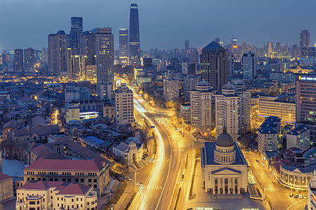 夜幕下的城市风光图片