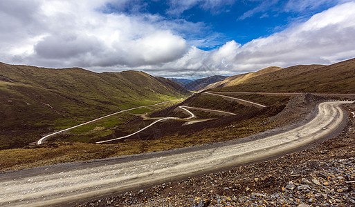 盘山公路广阔翻山高清图片