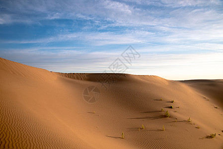 户外徒步沙漠风光背景