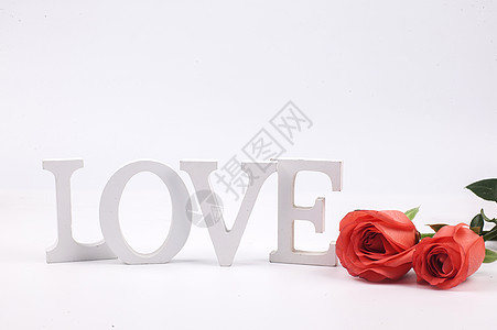 玫瑰鲜花和love背景图片