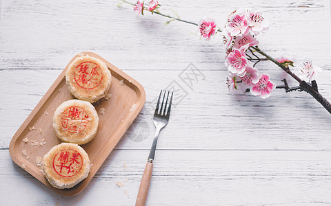 腊梅花中秋传统美食老月饼背景