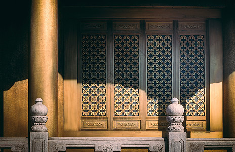 中式宫殿的格窗图片