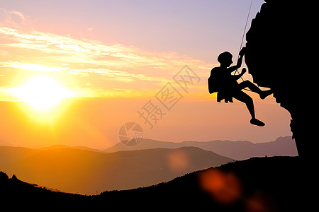 一个人旅行勇攀高峰登山团队设计图片