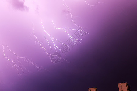 闪电暴雨天空闪电背景