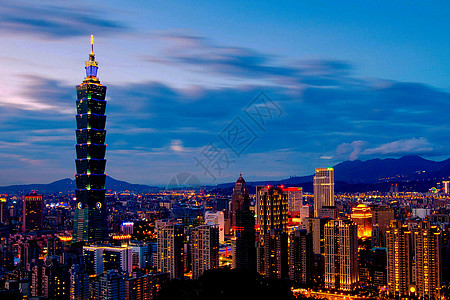 台湾城市象山远眺台北101背景