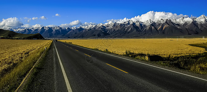 乌云太阳青海门源雪山下的公路背景