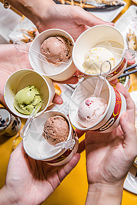 哈根达斯冰淇淋5个哈根达斯背景
