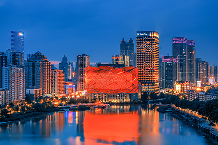 华住酒店武汉黄昏汉街汉秀剧场背景