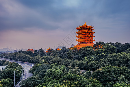 古人武汉黄昏黄鹤楼背景