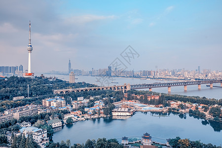 南北双阳台武汉黄昏长江大桥背景