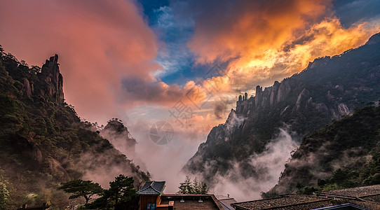 江西三清山红霞配云海背景