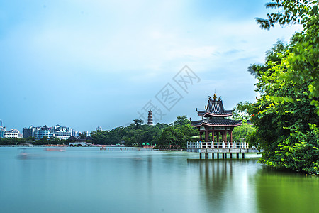 城市秋中国风古建筑自然风光背景