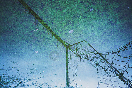 雨中倒影校园忧伤高清图片