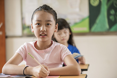 学生上课学习状态背景图片