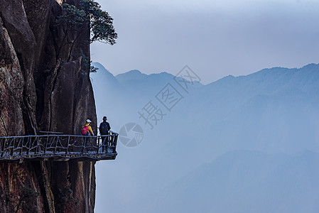 登山背包客背景图片