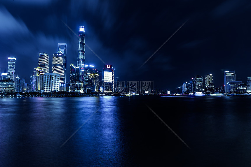上海大气城市夜景陆家嘴图片