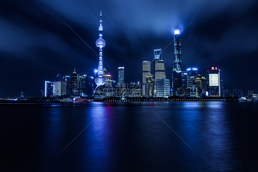 上海大气城市夜景陆家嘴图片