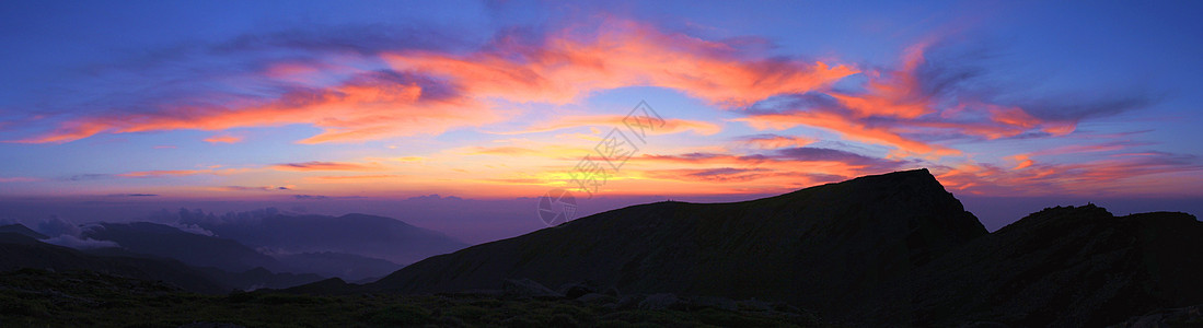 太白山晚霞5A陕西山高清图片