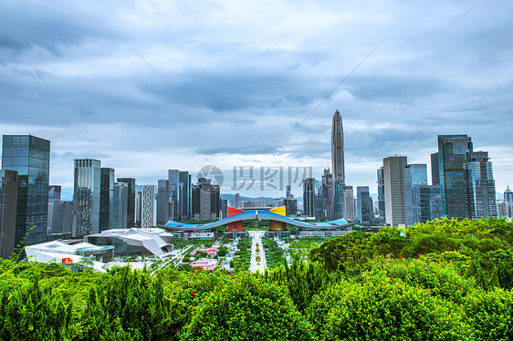 深圳城市建筑云朵天际线背景图片