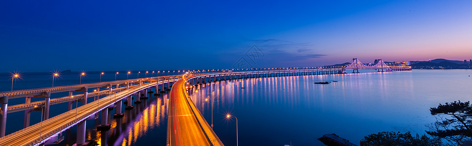 大连跨海大桥全景接片背景图片