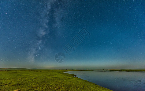 草原之夜夜空流星背景