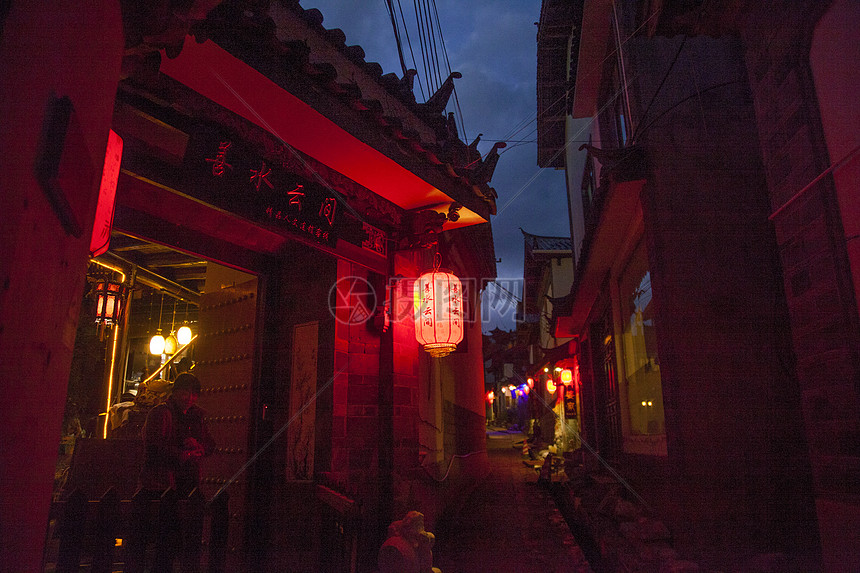 中国元素丽江古镇夜景图片