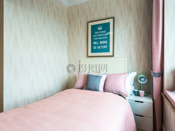 布置温馨的小卧室图片