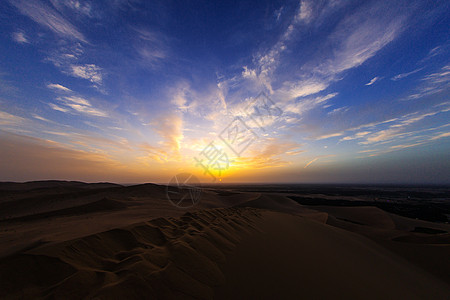 敦煌沙漠夕阳美景高清图片