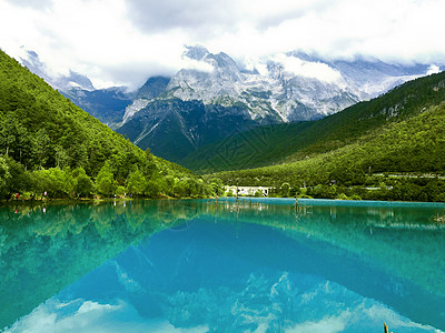 秀丽山河玉龙雪山风光美景背景