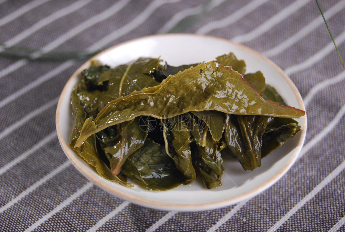 白牡丹白茶茶烟
