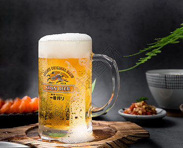 精酿啤酒啤酒扎啤高清图片