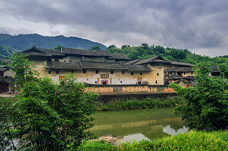 福建龙岩土楼风光图片